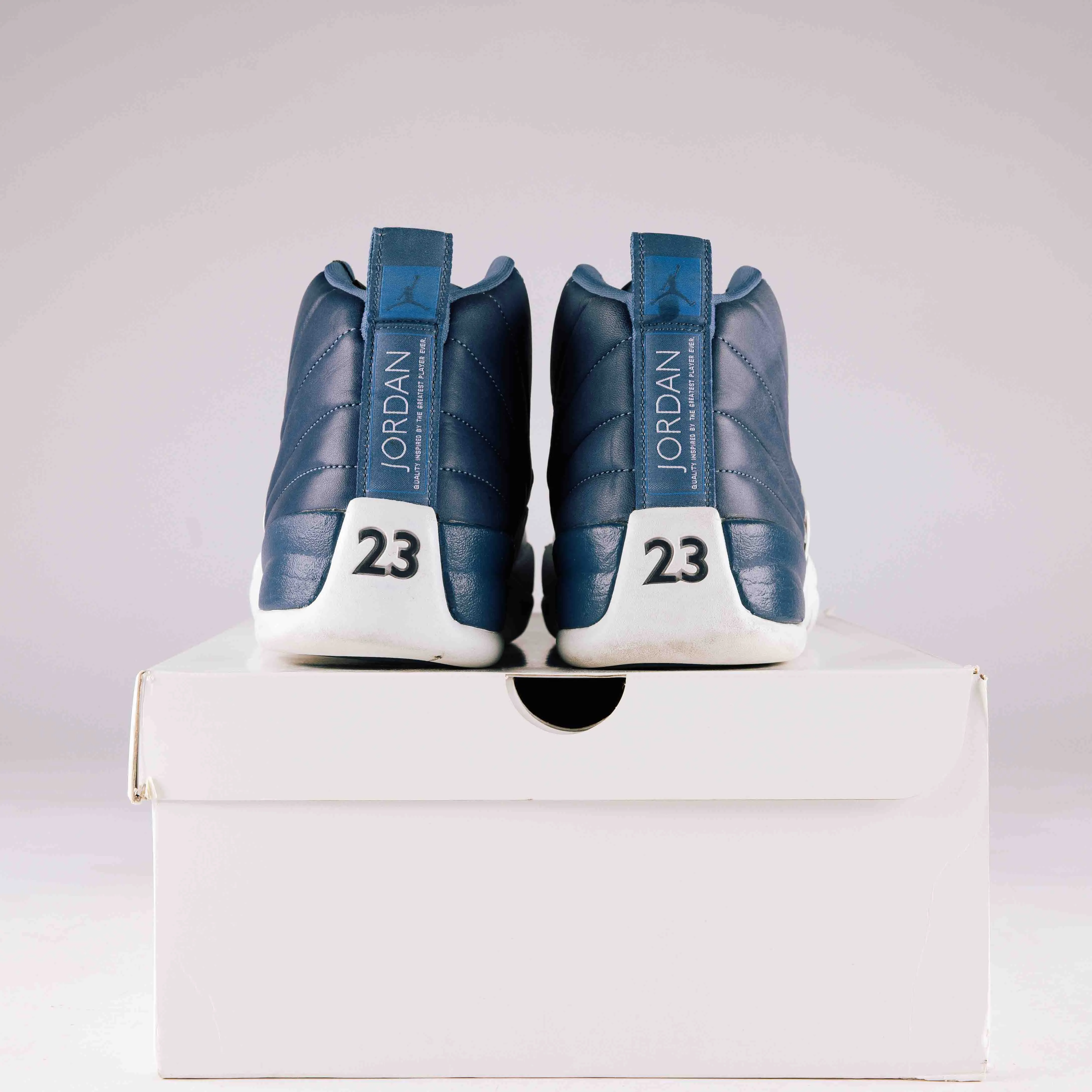 Air Jordan Retro 12 Indigo - Used - 0200