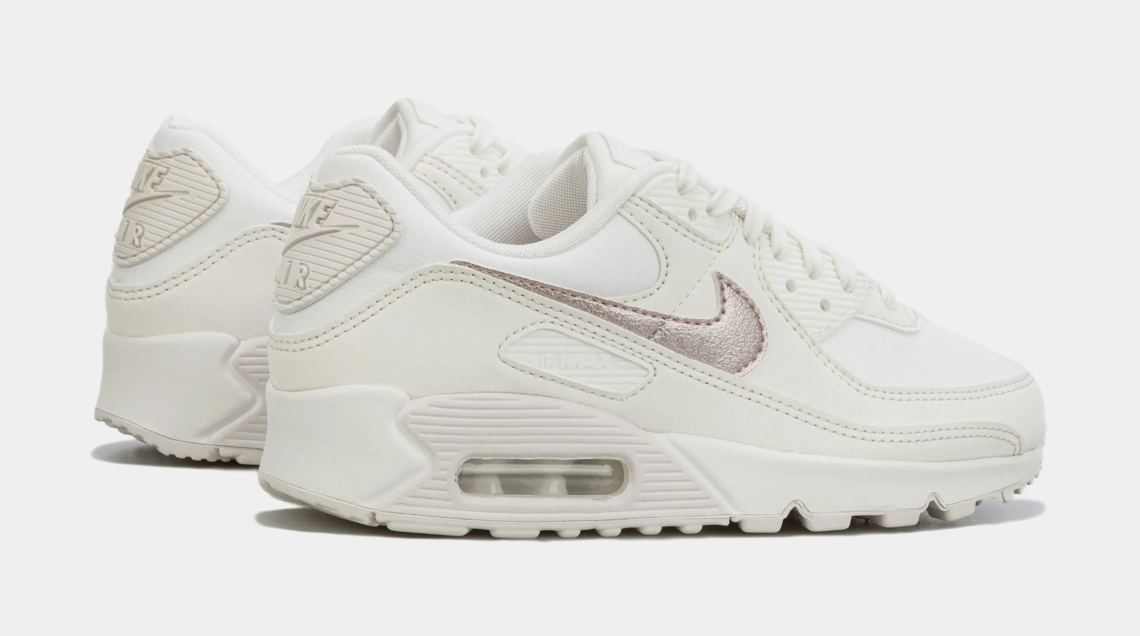 Air Max 90 Essentials Womens Lifestyle Shoes (White)