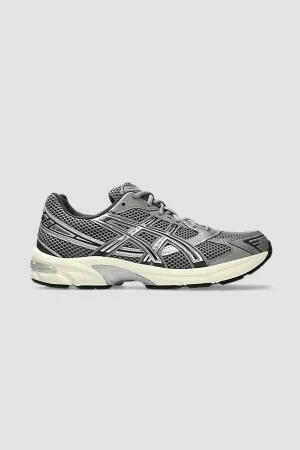 ASICS Men's Gel-1130 Sneaker in Clay Grey/Pure Silver