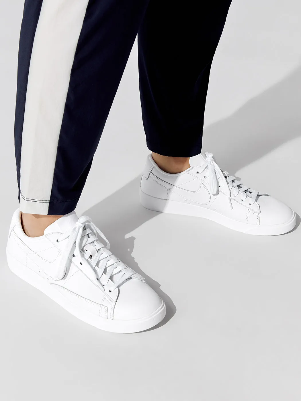 Blazer Low Le Sneaker - White/White-White