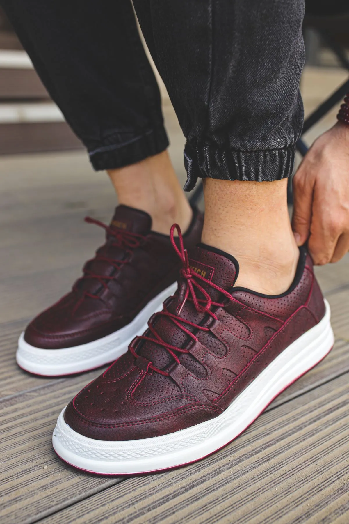 Bordeaux Sneaker CH040 Streetwear Sneaker