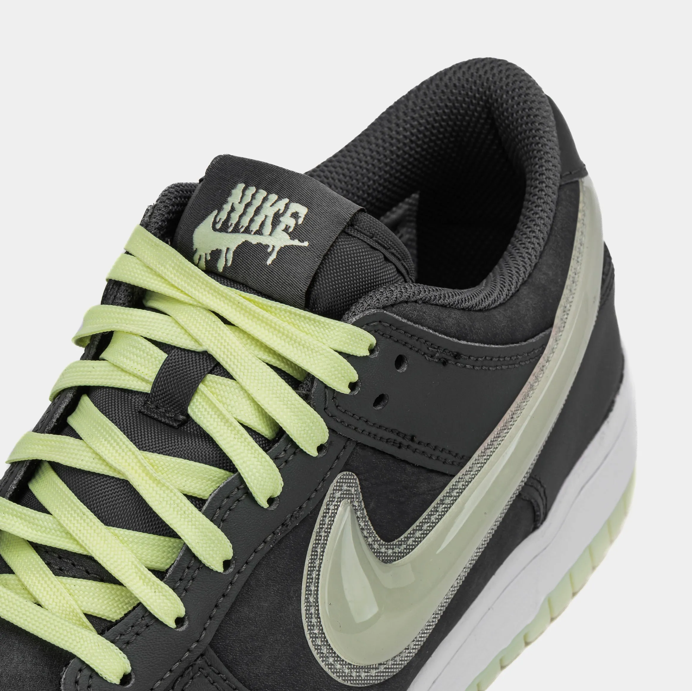 Dunk Low Glow In The Dark Grade School Lifestyle Shoes (Iron Grey/Lime Ice/White/Cool Grey)