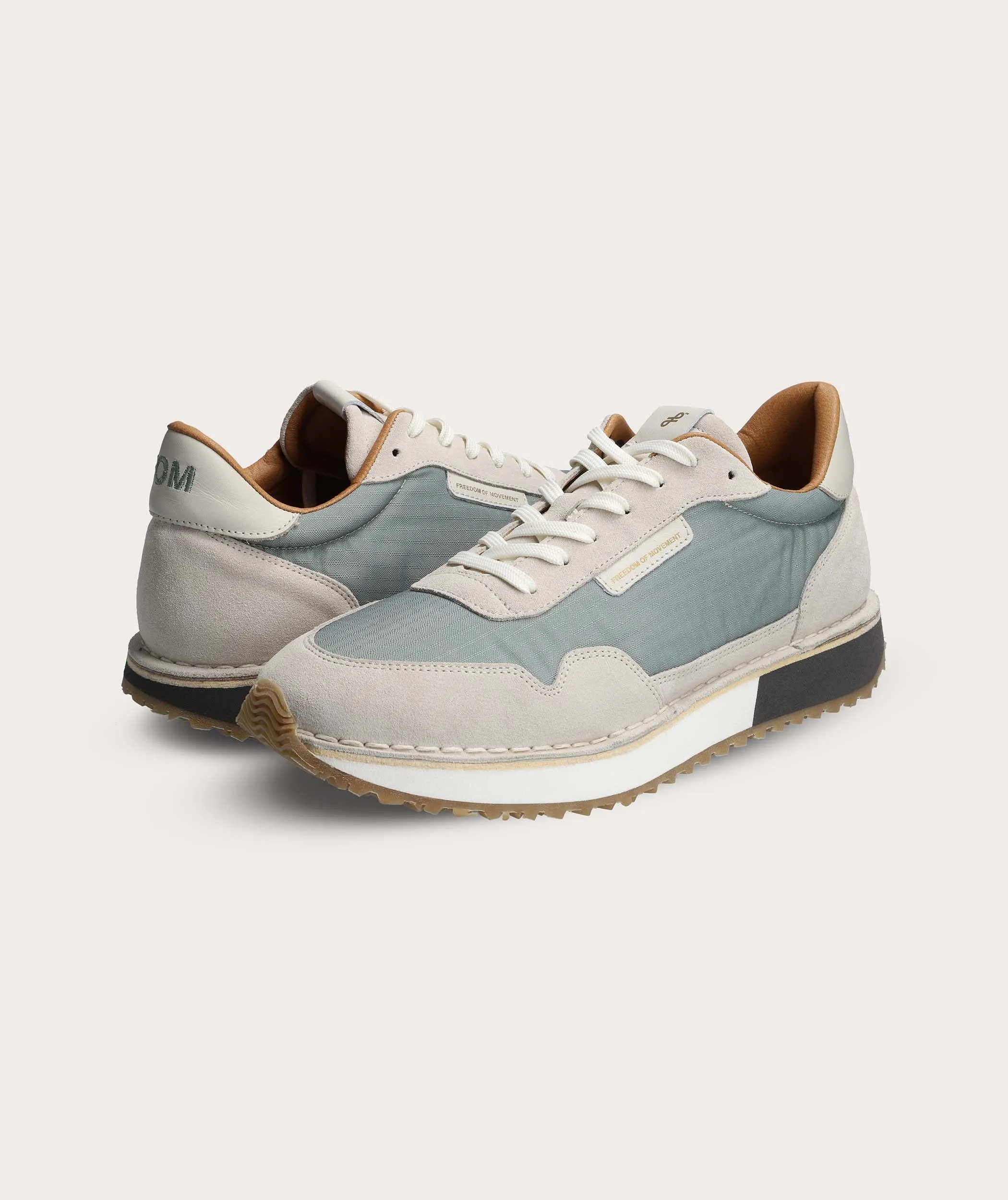 FOM Mens Retro Runner