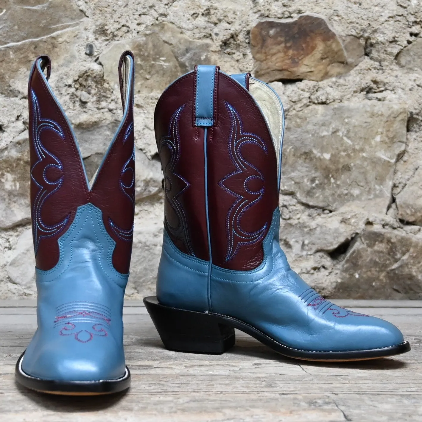 Hondo BRONC BOOT 11" Burgundy Soft Cow Top with Sky Blue Soft Cow Vamp