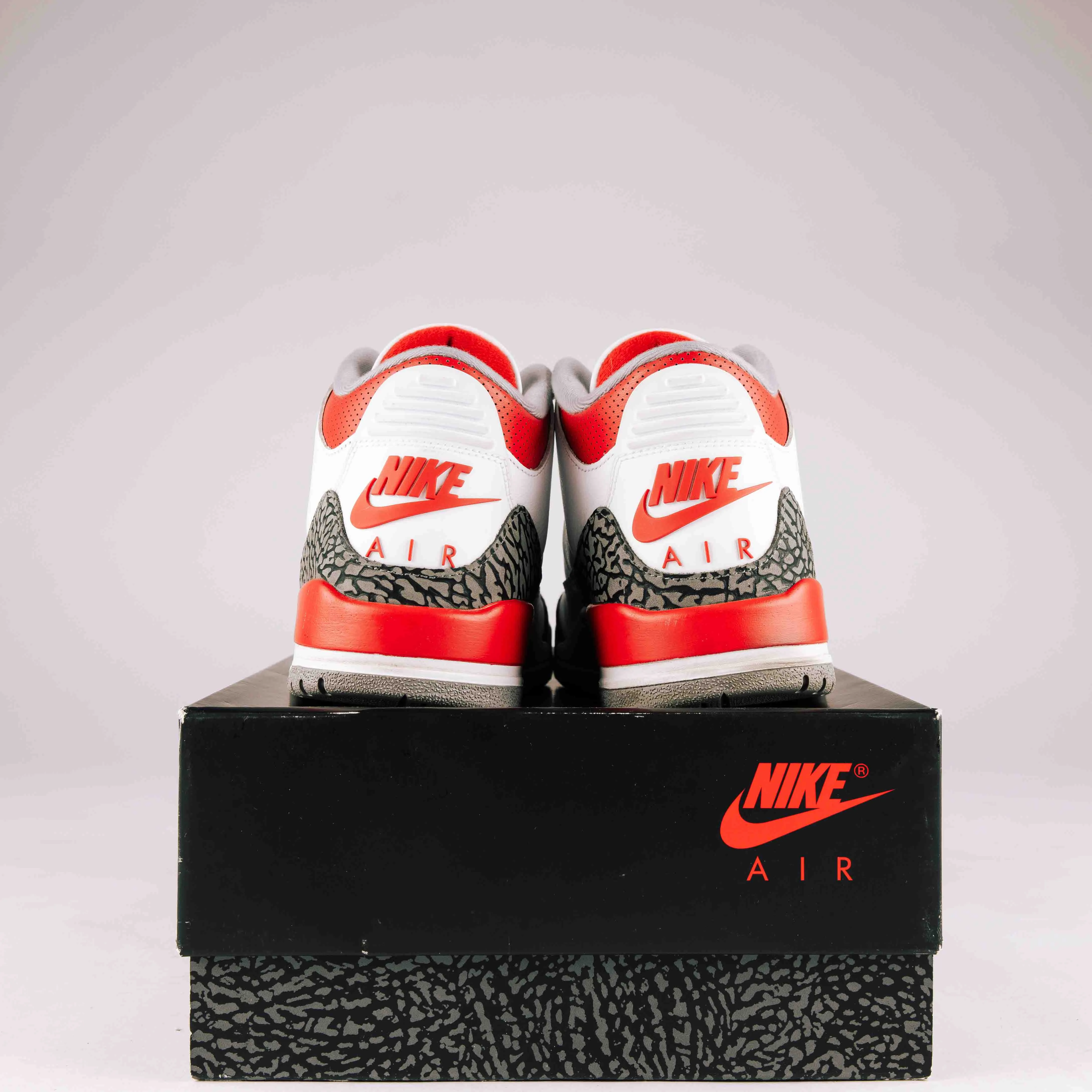 Jordan 3 Retro Fire Red (2022) - Used - 2013