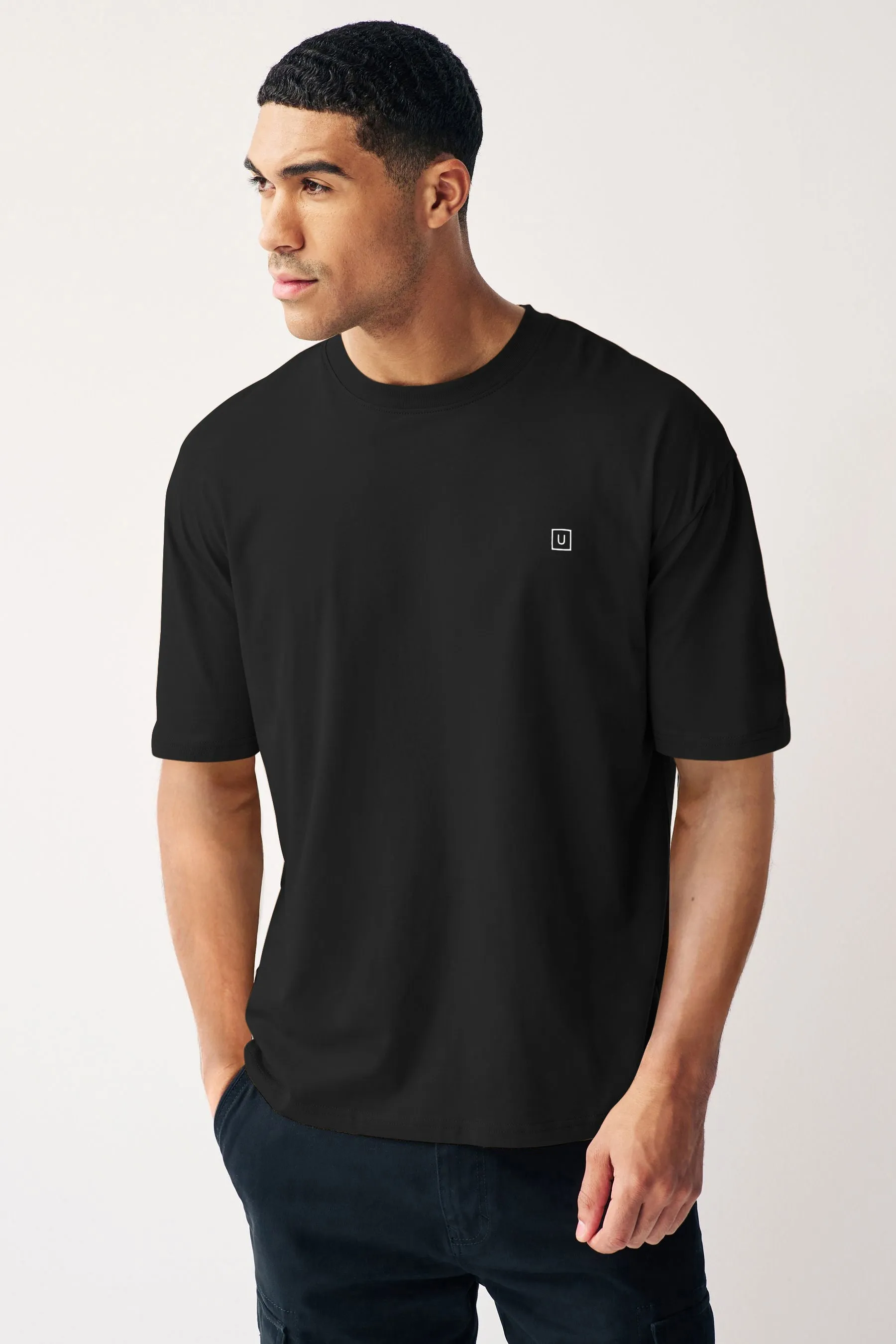 Men's Jet Black Solid Round Neck Oversized Half Sleeve Cotton T-Shirt