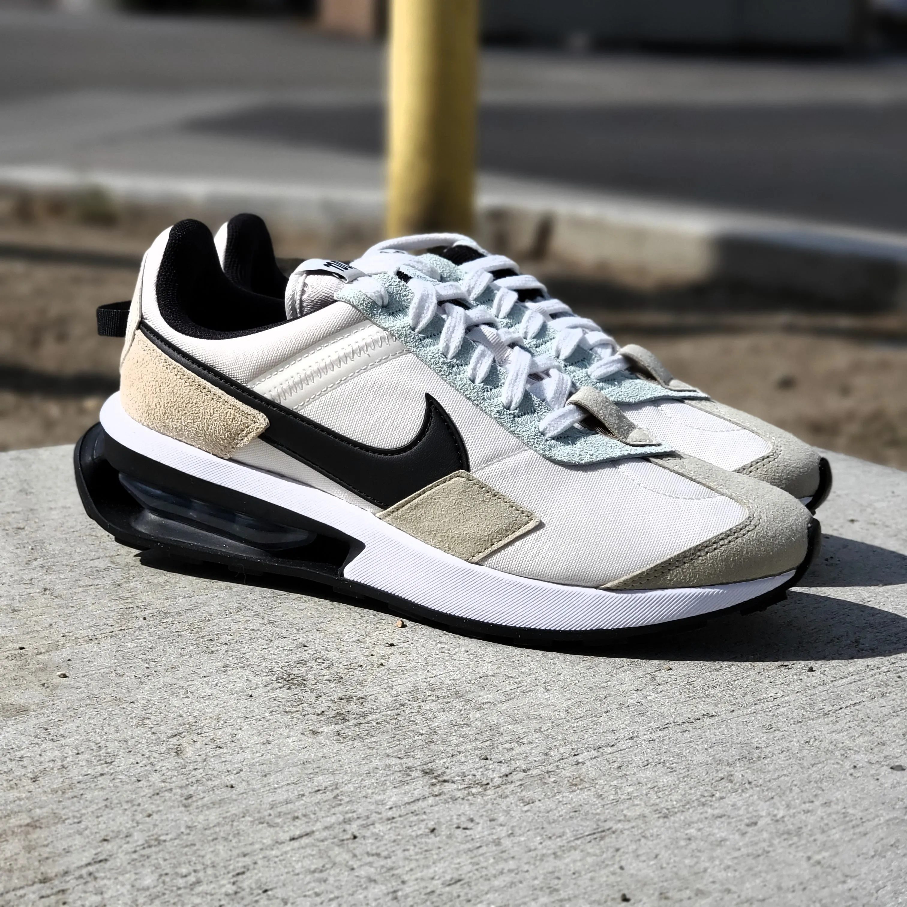 Nike Air Max Pre-Day LX "Light Bone"