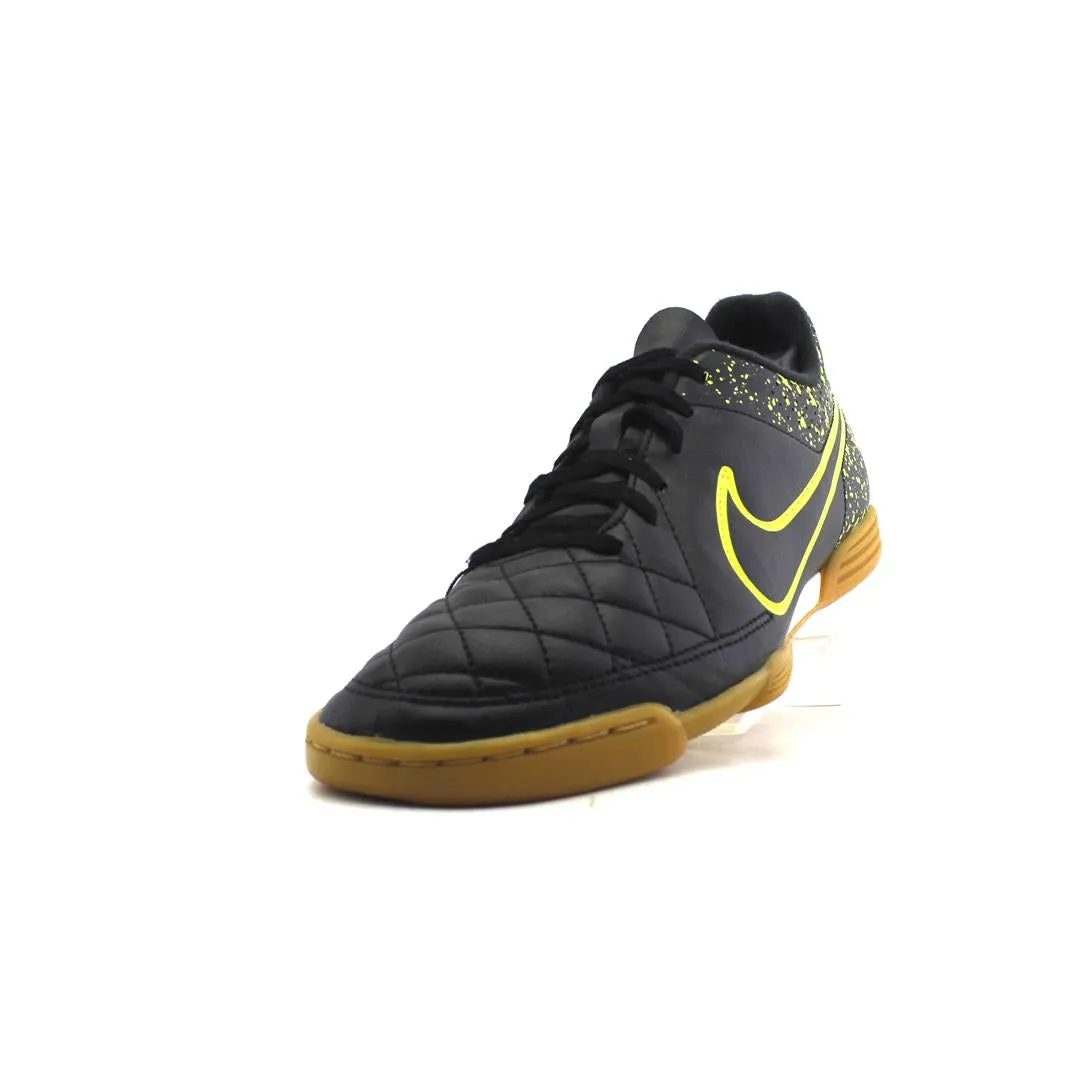 NIKE TIEMPO RIO II IC