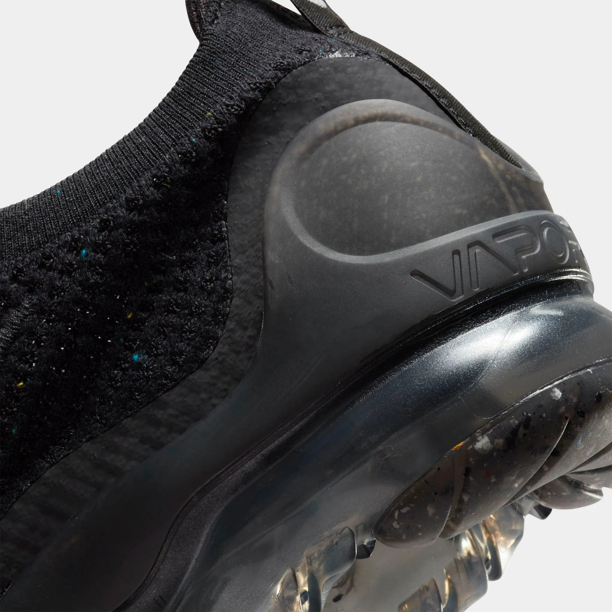 Nike Women's Air Vapormax 2021 Flyknit Black / Black - Metallic Silver