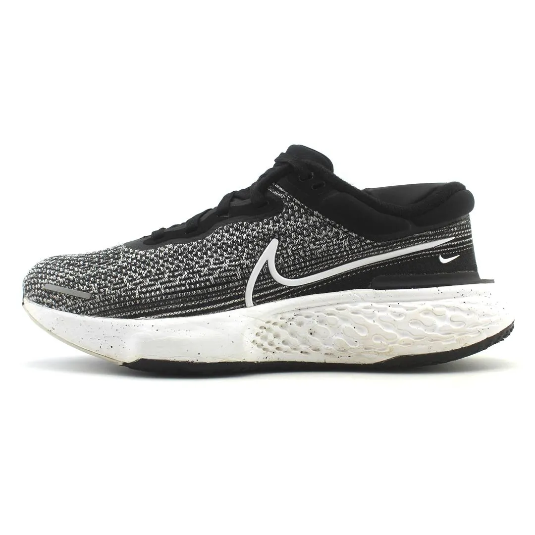 NIKE  ZOOMX INVINCIBLE RUN