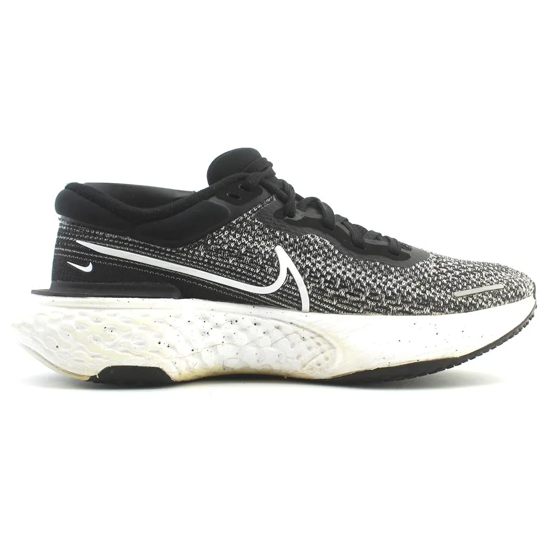 NIKE  ZOOMX INVINCIBLE RUN