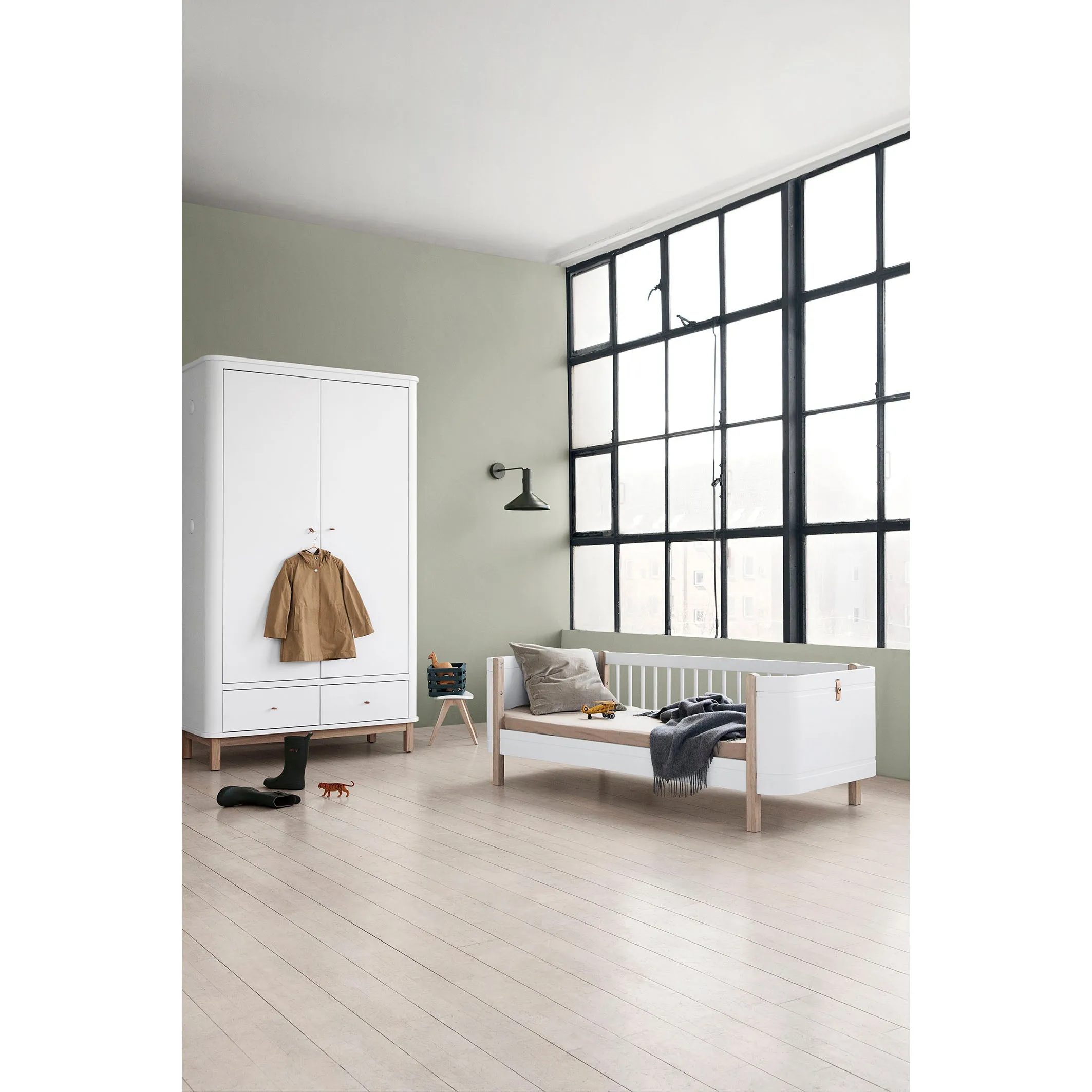 Oliver Furniture Wood Wardrobe 2 Doors White/Oak