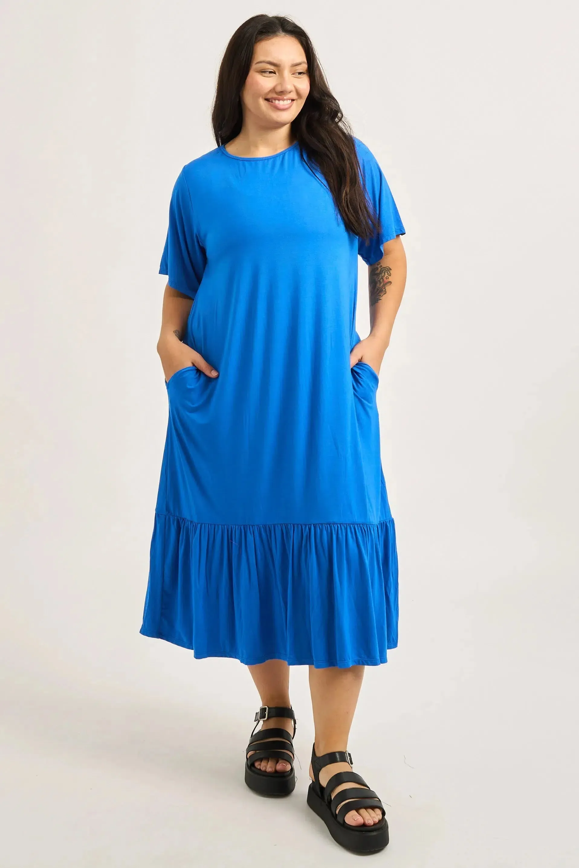 Slinky To Touch Lazy Girl Ruffle Dress - Electric Blue