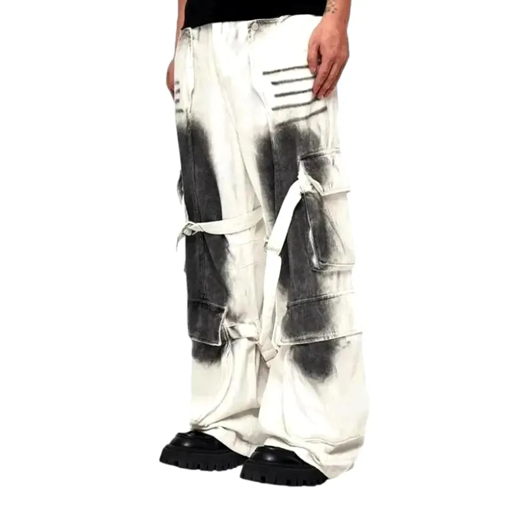 Spacious cargo retro men's jeans