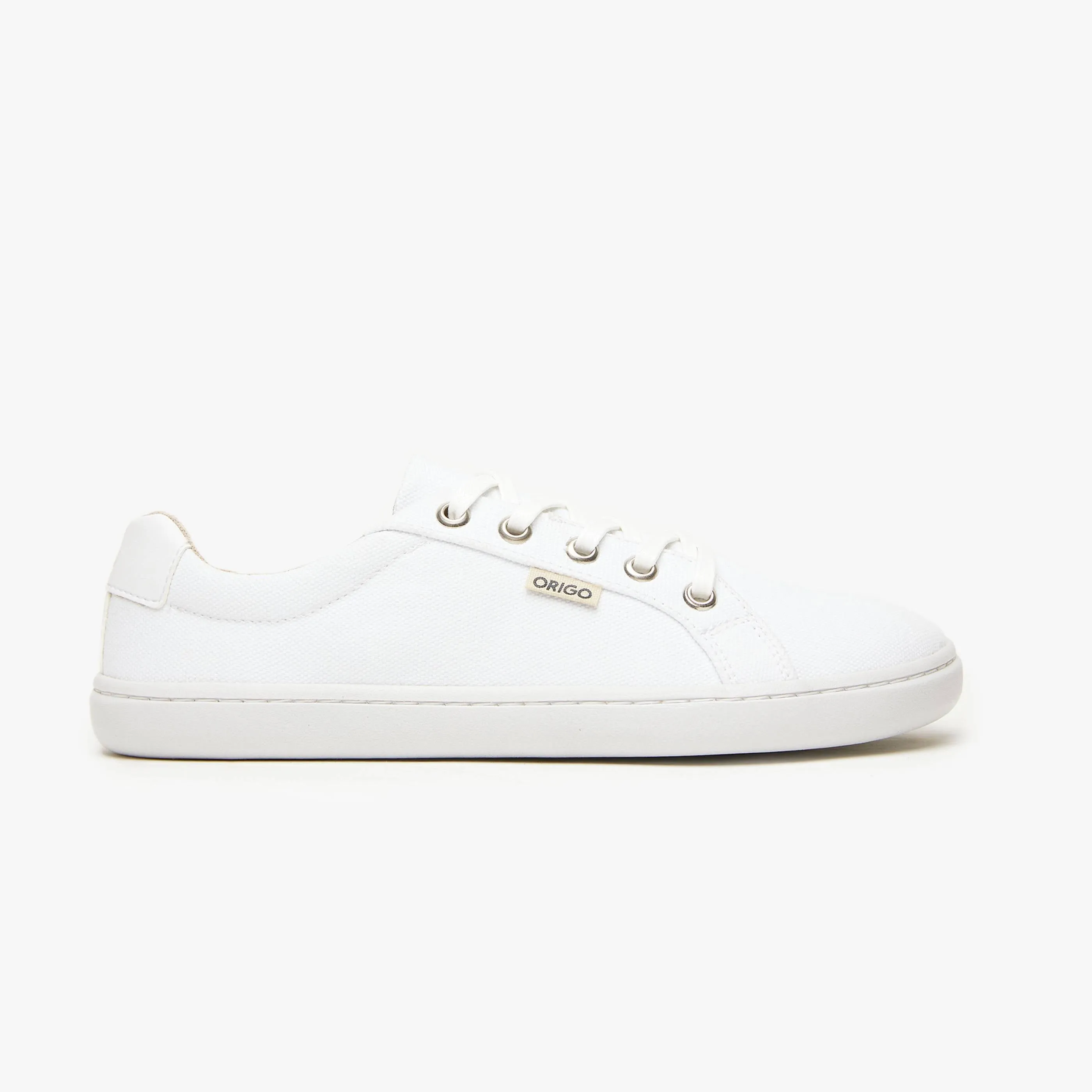 The Everyday Sneaker for Women | Gen 3 in Cotton Canvas