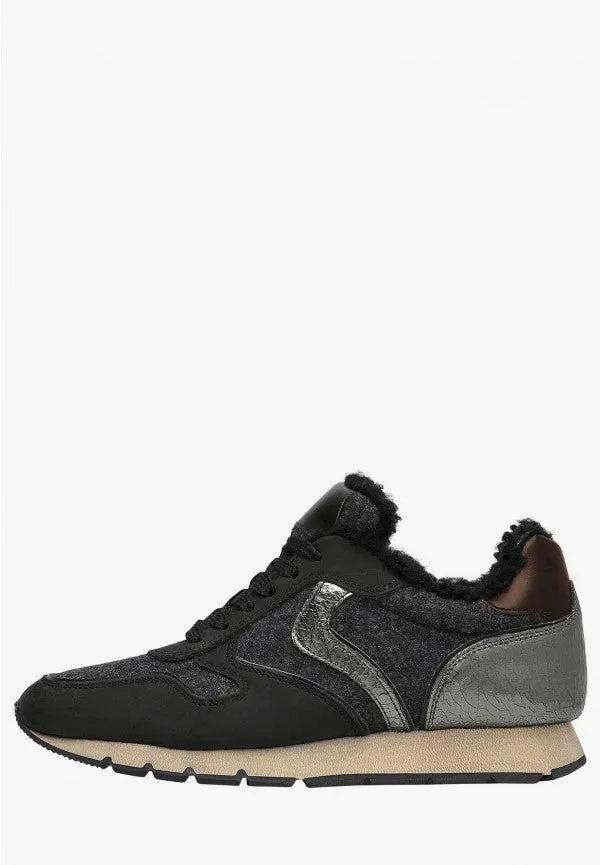 Voile Blanche - Julia Fur Lined Sneaker in Black