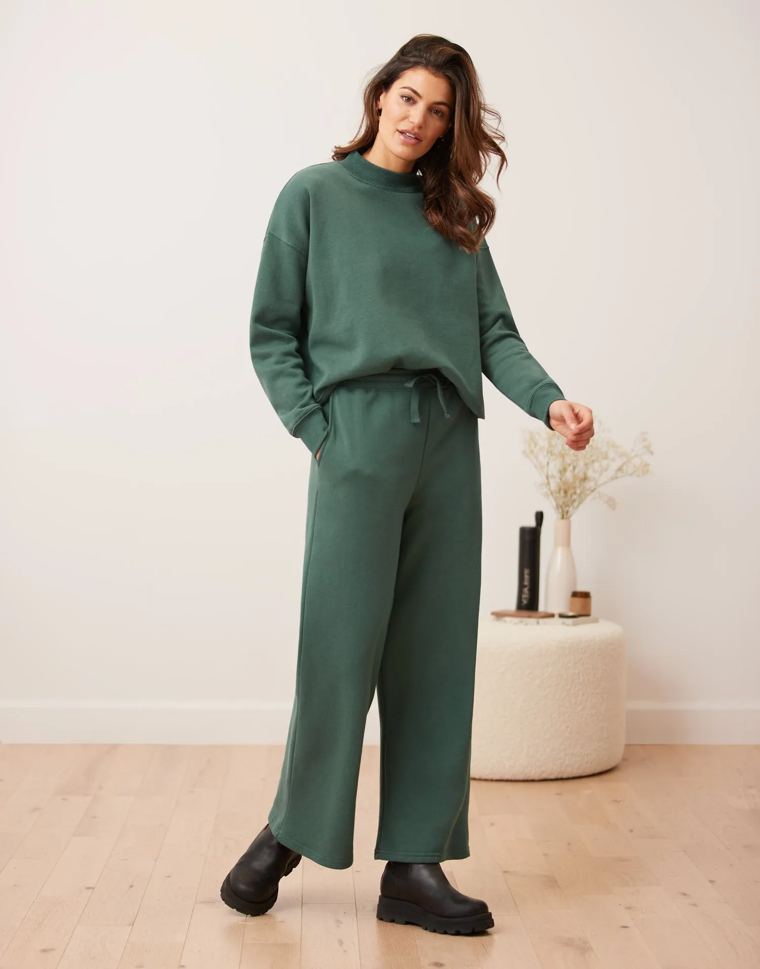 Wide Leg Fleece Pant