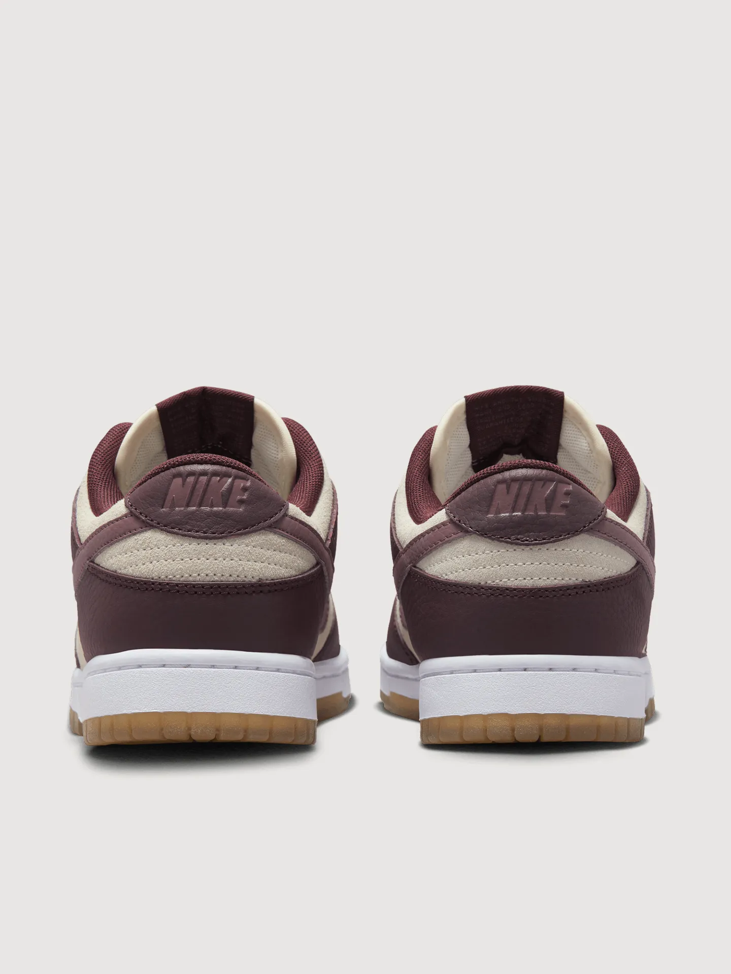 WMNS NIKE DUNK LOW - COCONUT MILK/PLUM ECLIPSE-EARTH